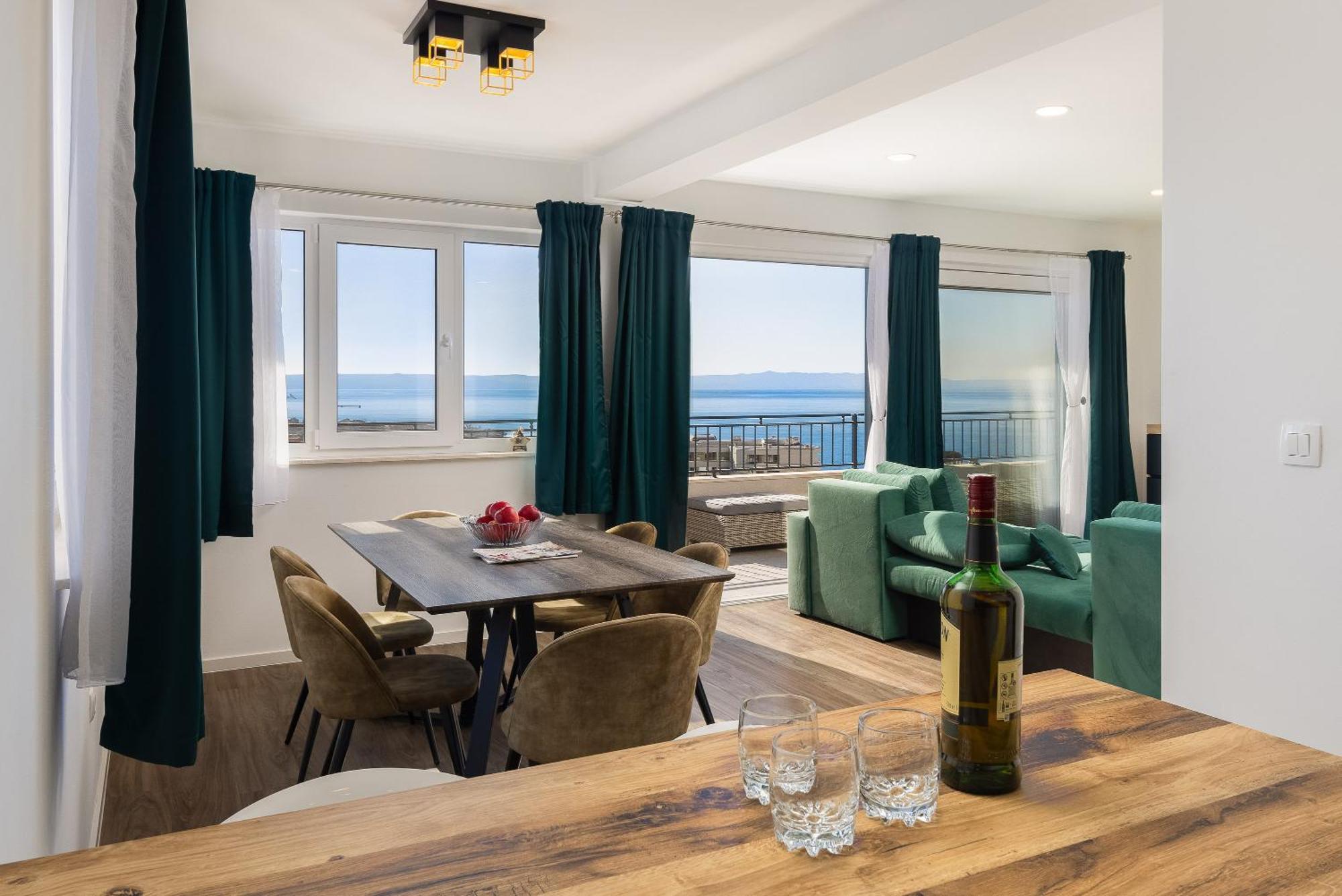 Apartments Juranovic Makarska Rom bilde