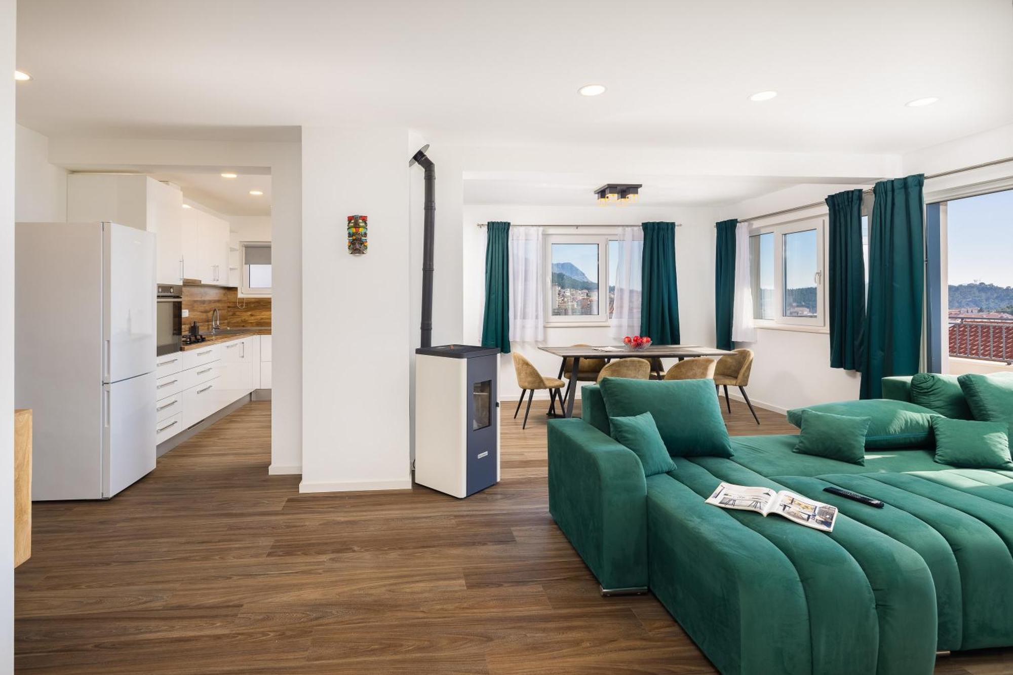 Apartments Juranovic Makarska Rom bilde
