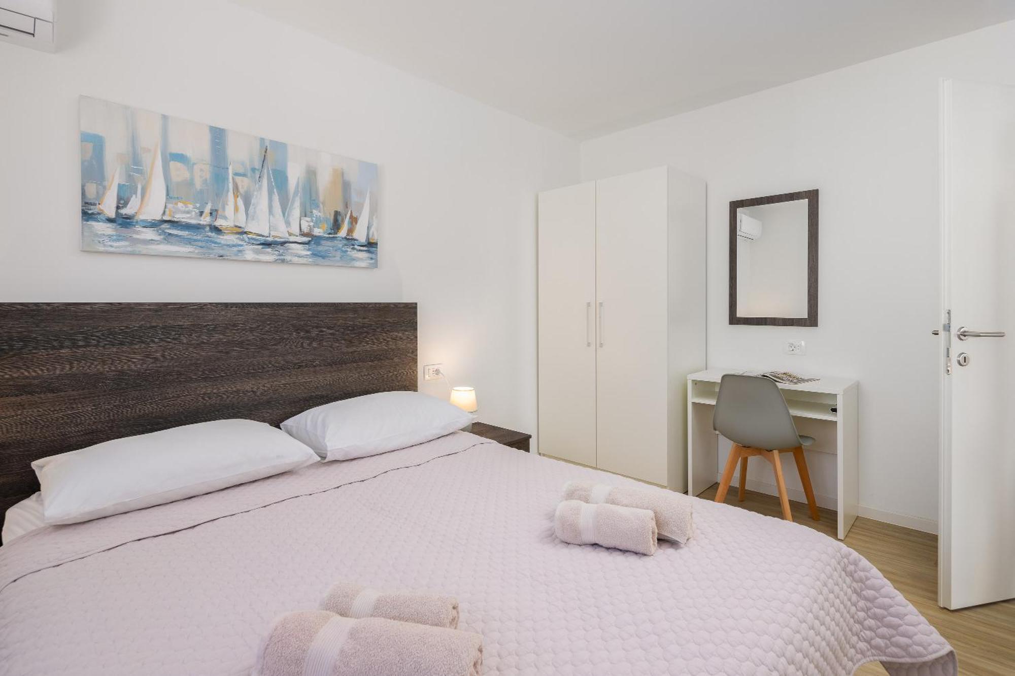 Apartments Juranovic Makarska Rom bilde