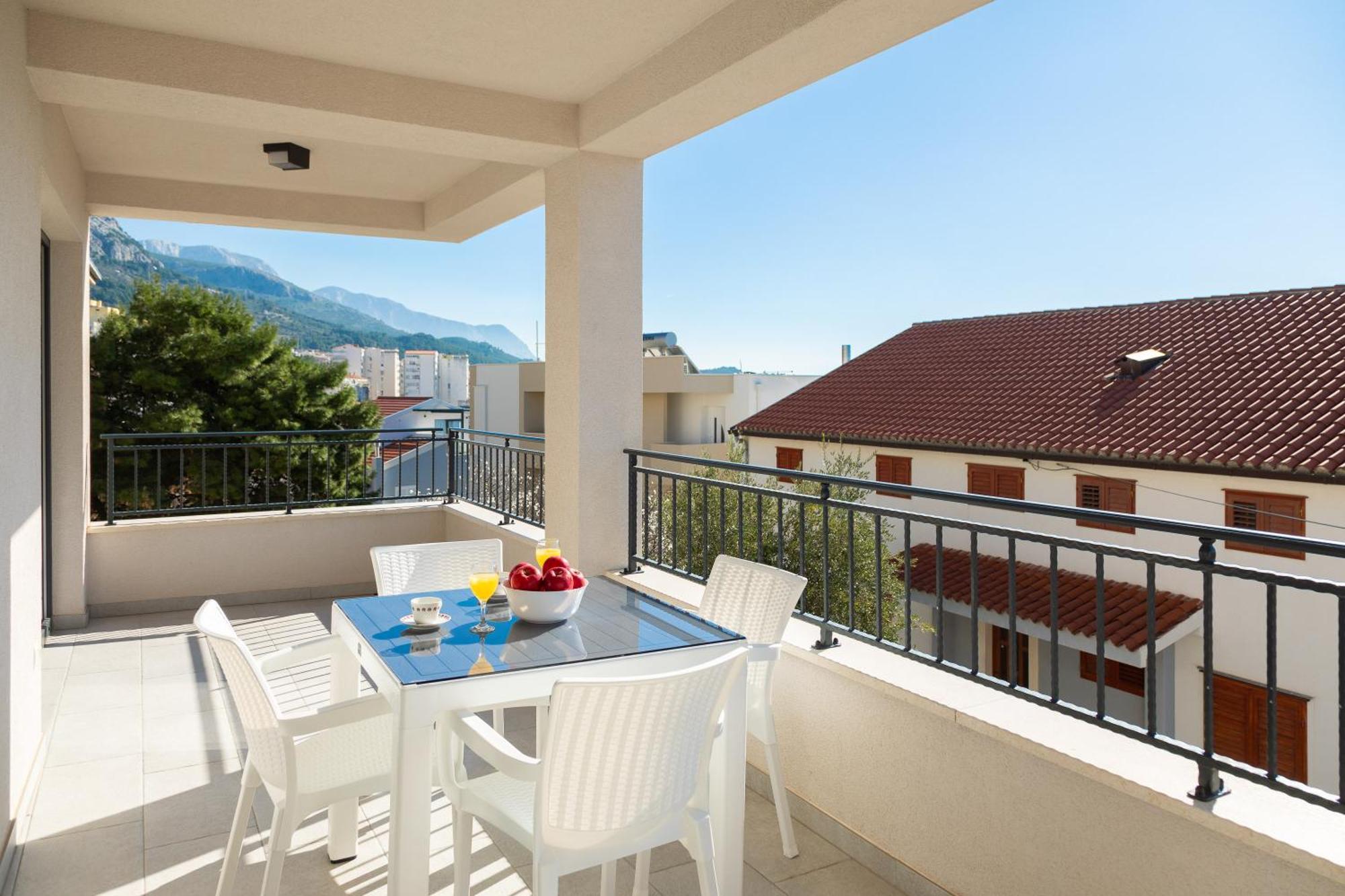 Apartments Juranovic Makarska Eksteriør bilde