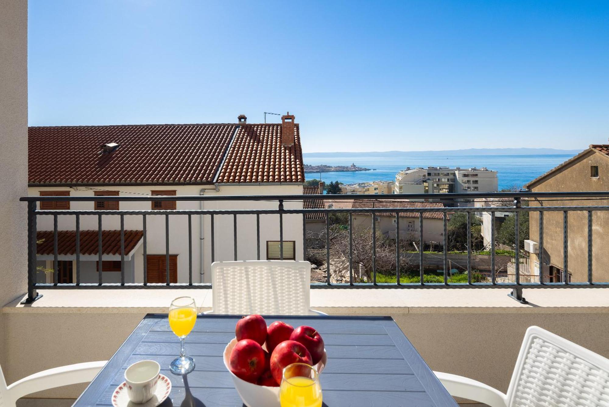 Apartments Juranovic Makarska Rom bilde